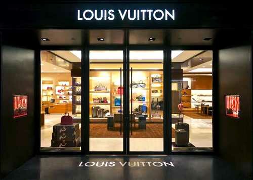 Louis Vuitton оставил свой багаж в Тель-Авиве