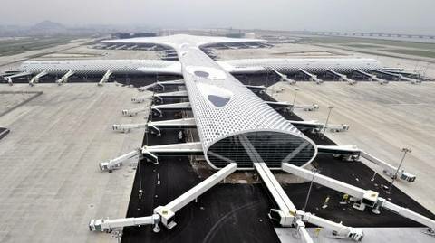 Новый терминал аэропорта на карте глобальной архитектуры