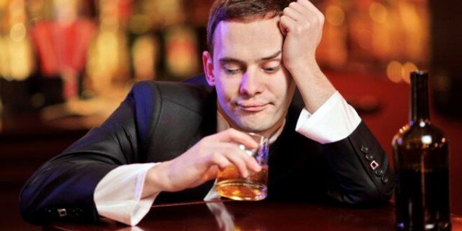 Люди с низким IQ склонны к алкоголизму — ученые